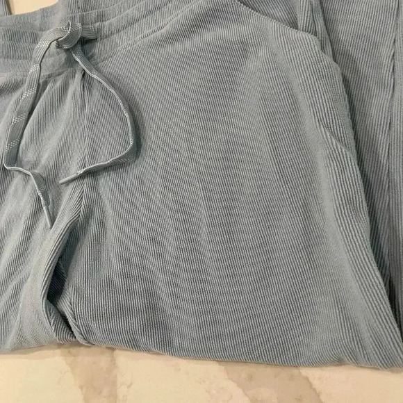 Marc New York Andrew Marc Blue Rib Knit Soft Slim Jogger Pants Women’s Medium - Picture 3 of 6